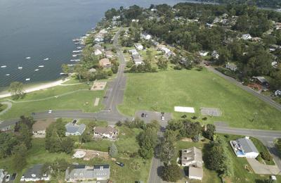 Candlewood Shores on candlewood lake