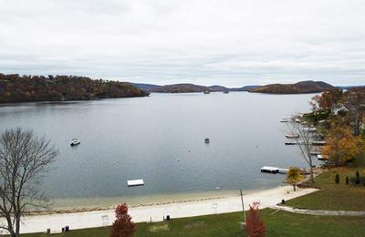 Candlewood Shores on candlewood lake